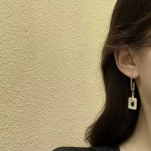 Modern Asymmetrical Geometric Drop Earrings – .925 Silver Needle, Gold Finish - Picture 4 of 12